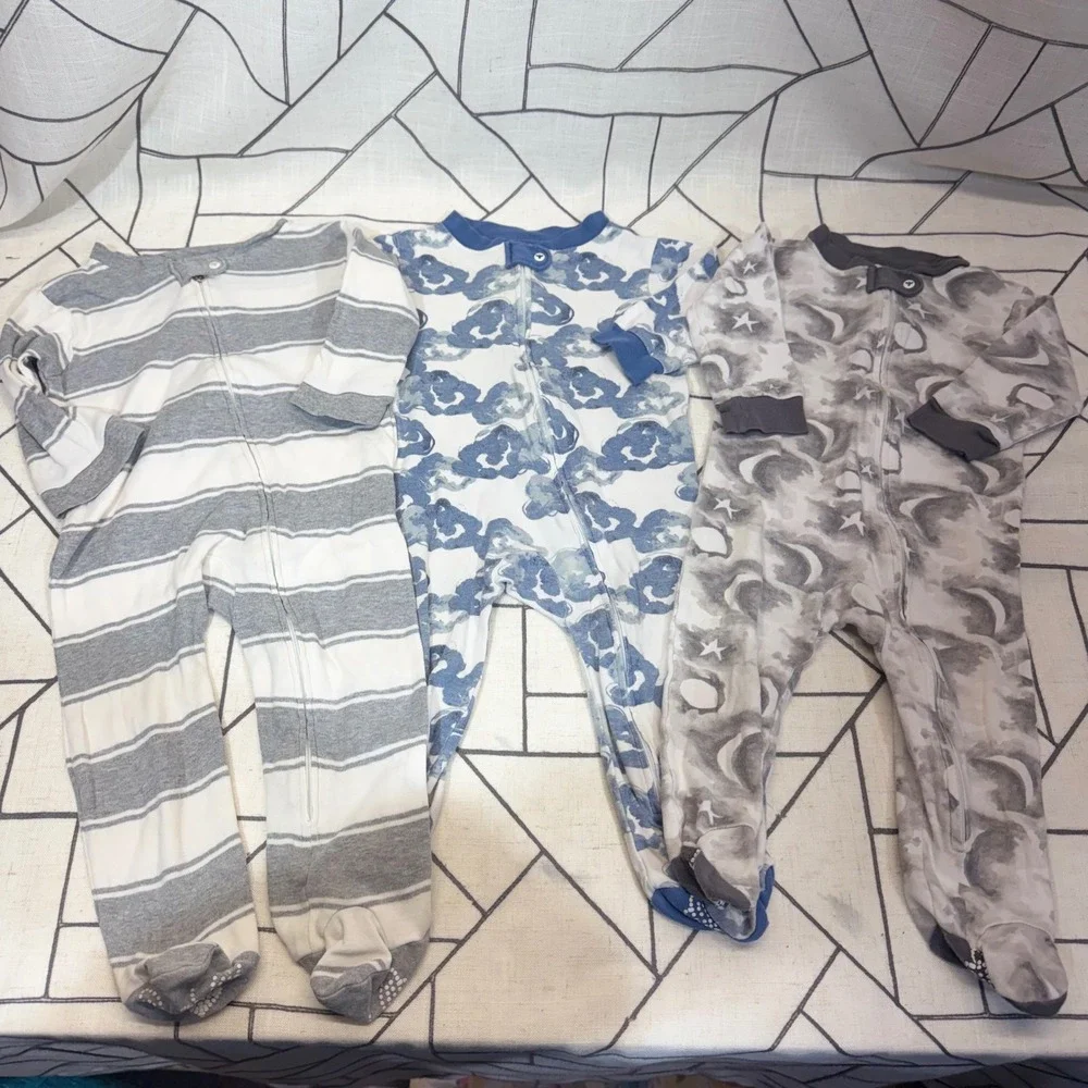 Burt's‎ Bees Baby Pajamas 6-9M Blue Grey Stripe Cloud Moon Star 3-Pack Sleepers